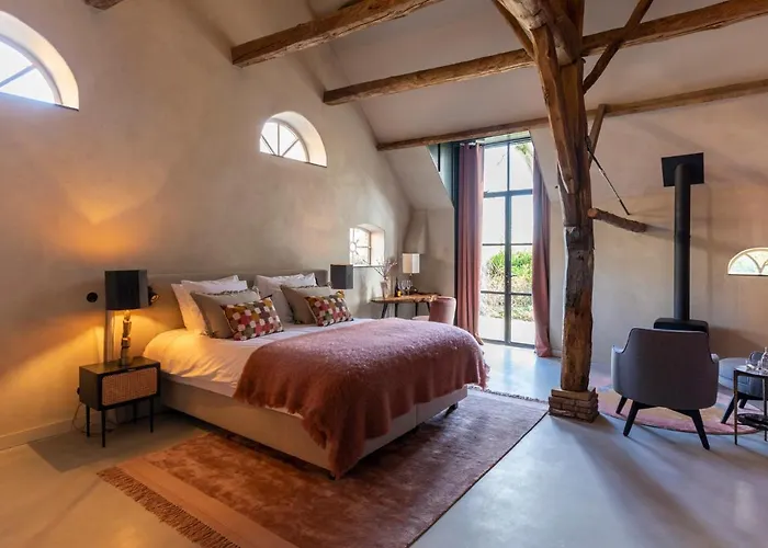 Het Rentmeestershuis Oda ve Kahvaltı 4*